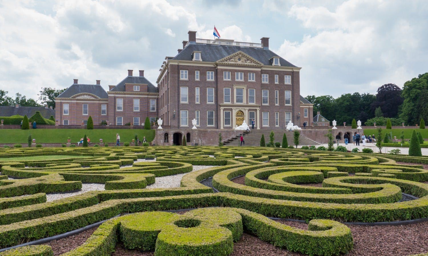 Apeldoorn city view