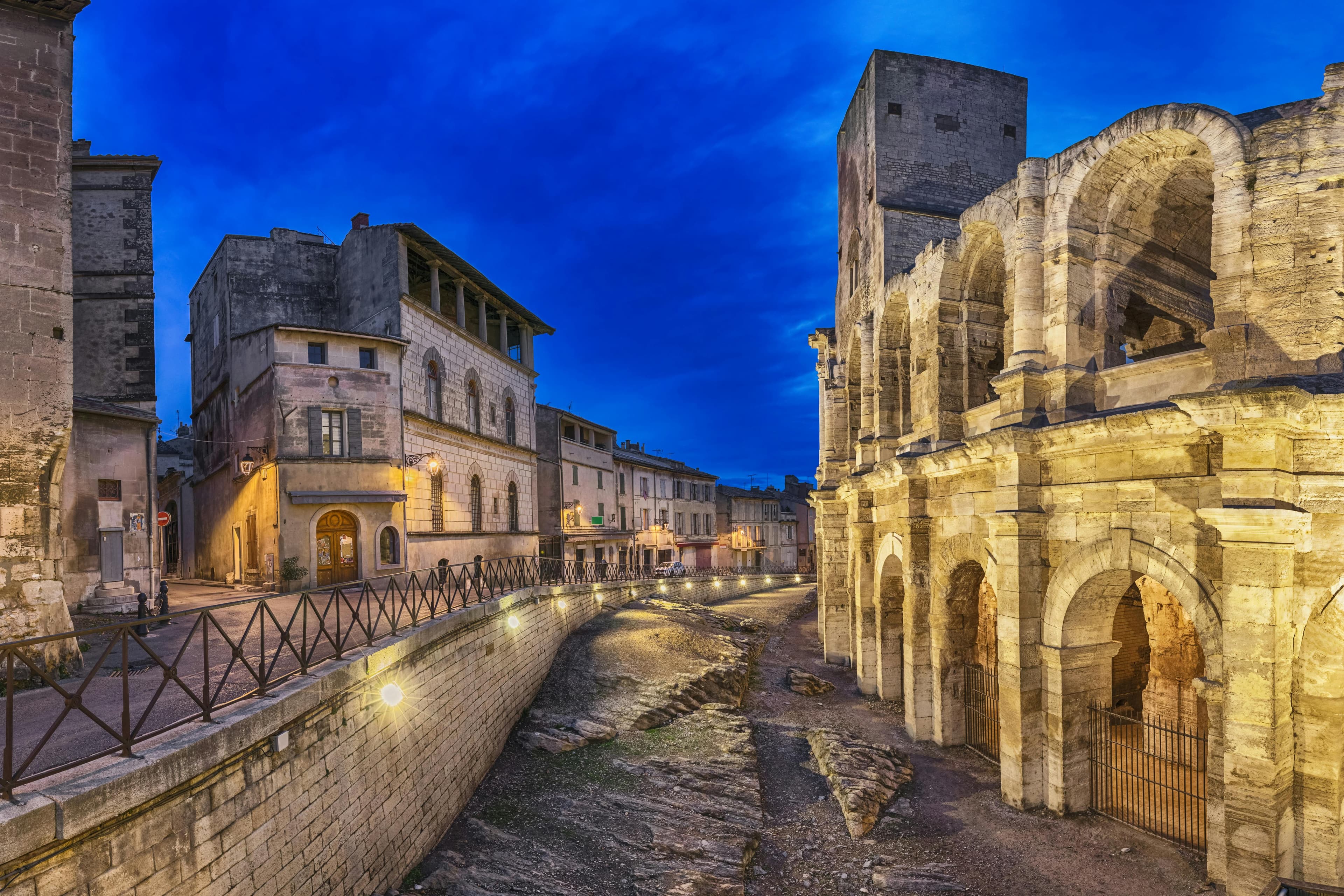 Arles city view