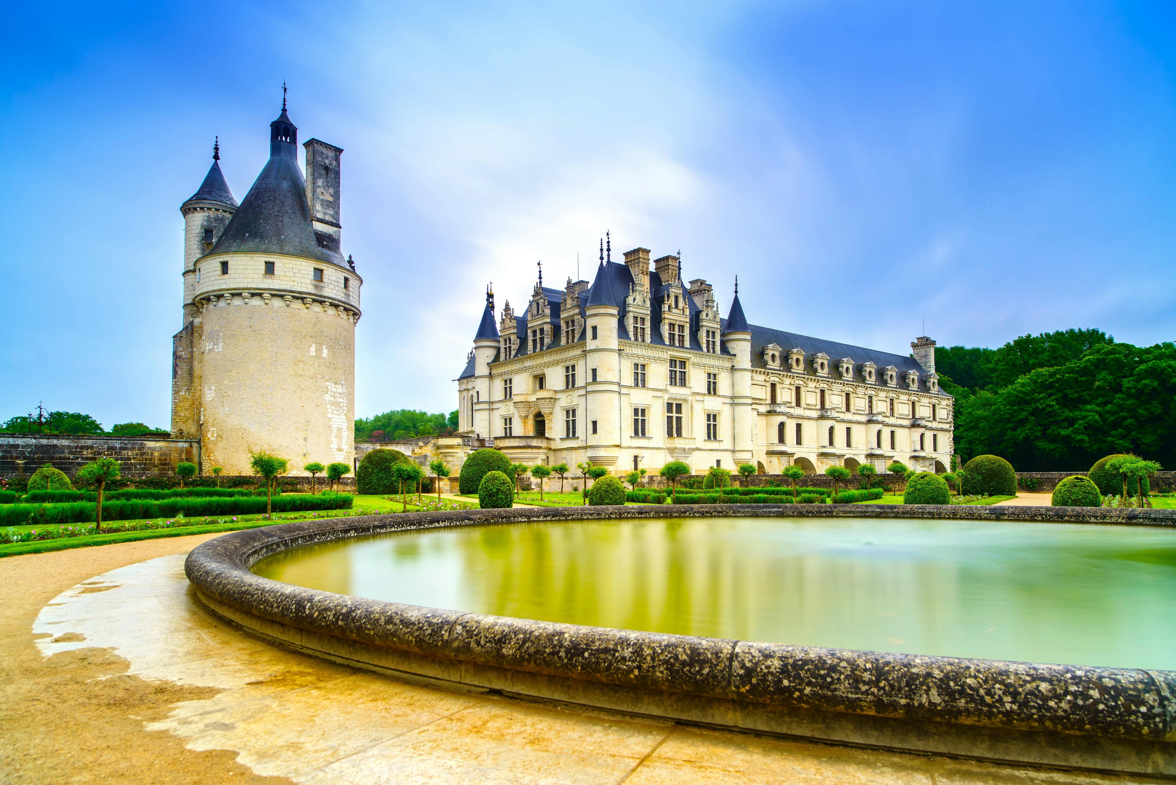 Chenonceaux city view