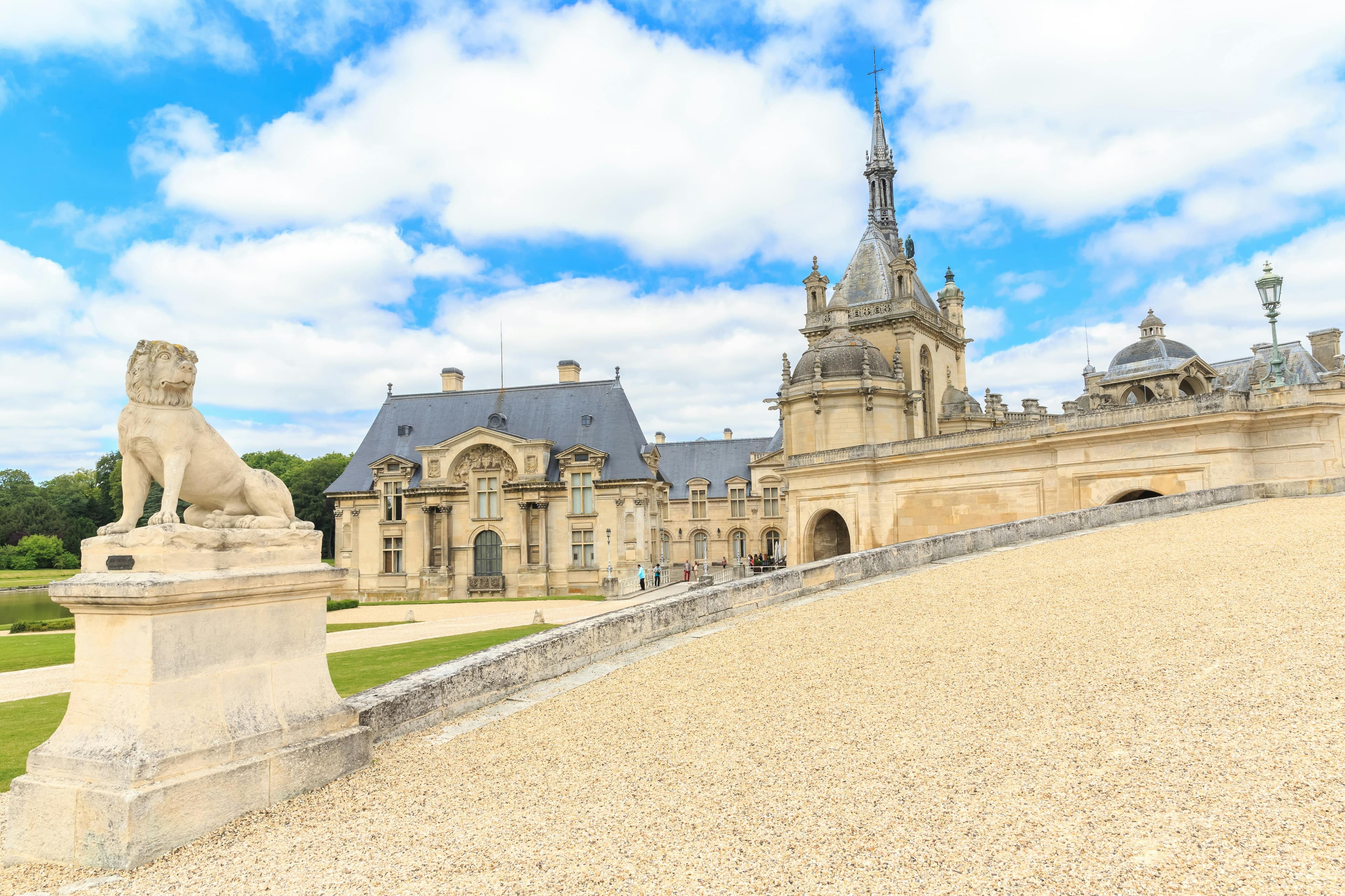 Chantilly city view