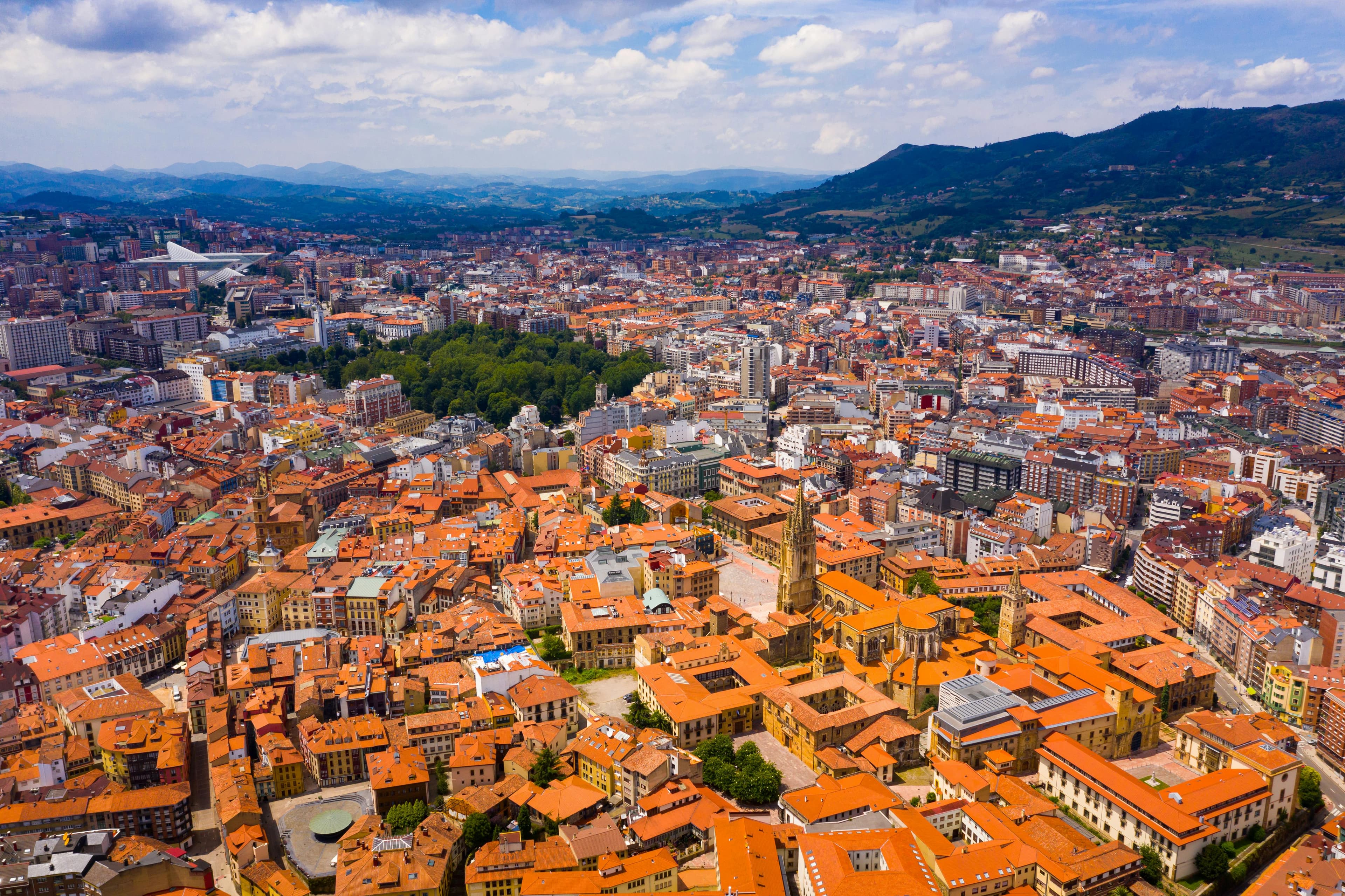 Oviedo city view